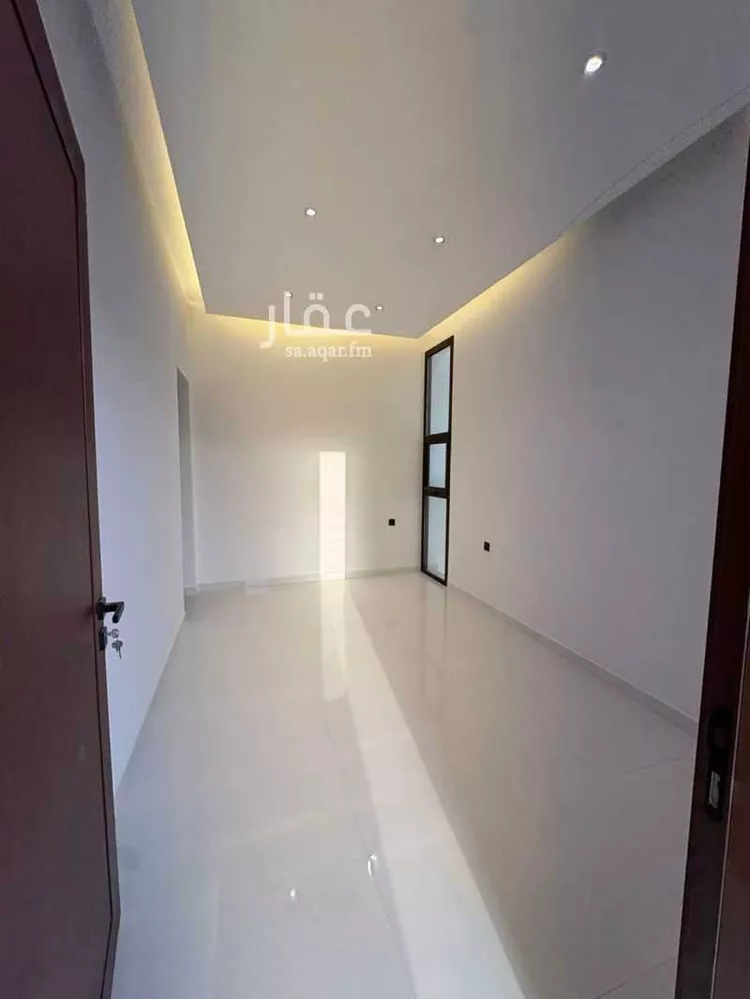فيلا للبيع في شارع علي ابن حسن الشويطر, حي المهدية, مدينة الرياض, منطقة الرياض 7