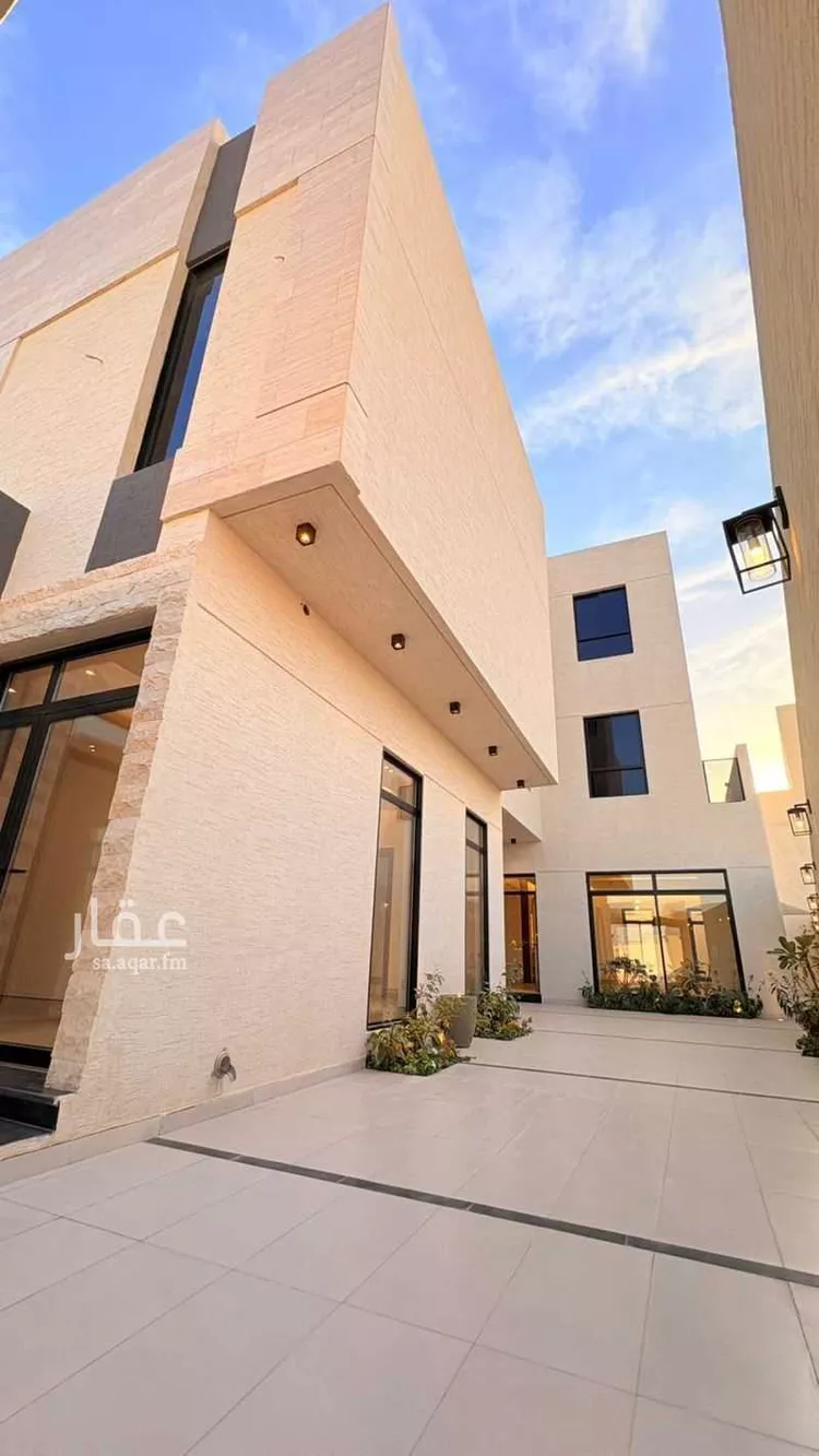 Villa for Sale in Riyadh Al Mahdiyah صورة 4