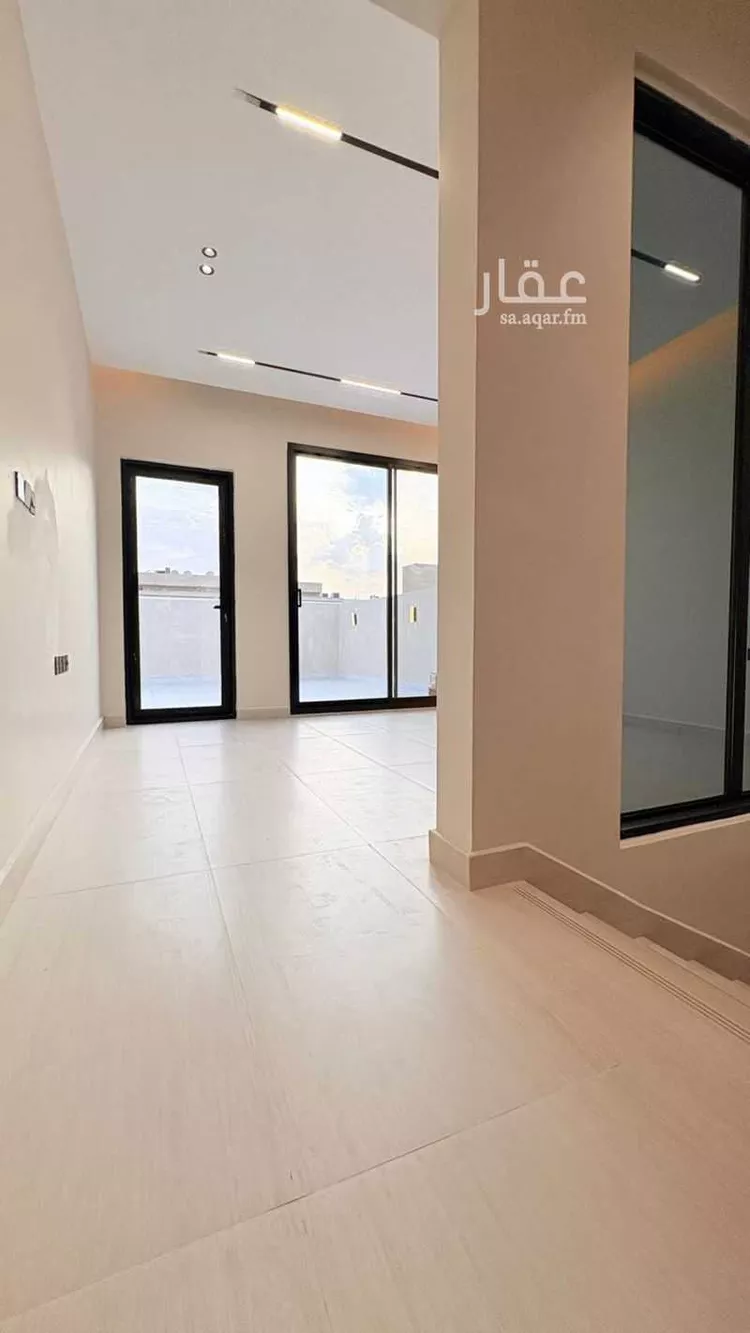 Villa for Sale in Riyadh Al Mahdiyah 10