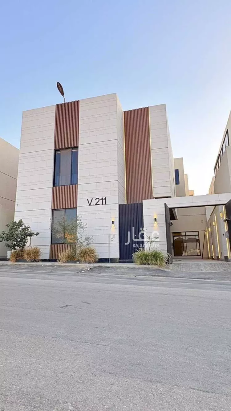 فيلا للبيع في شارع محمد بن هبة الله, حي المهدية, مدينة الرياض, منطقة الرياض صورة 3
