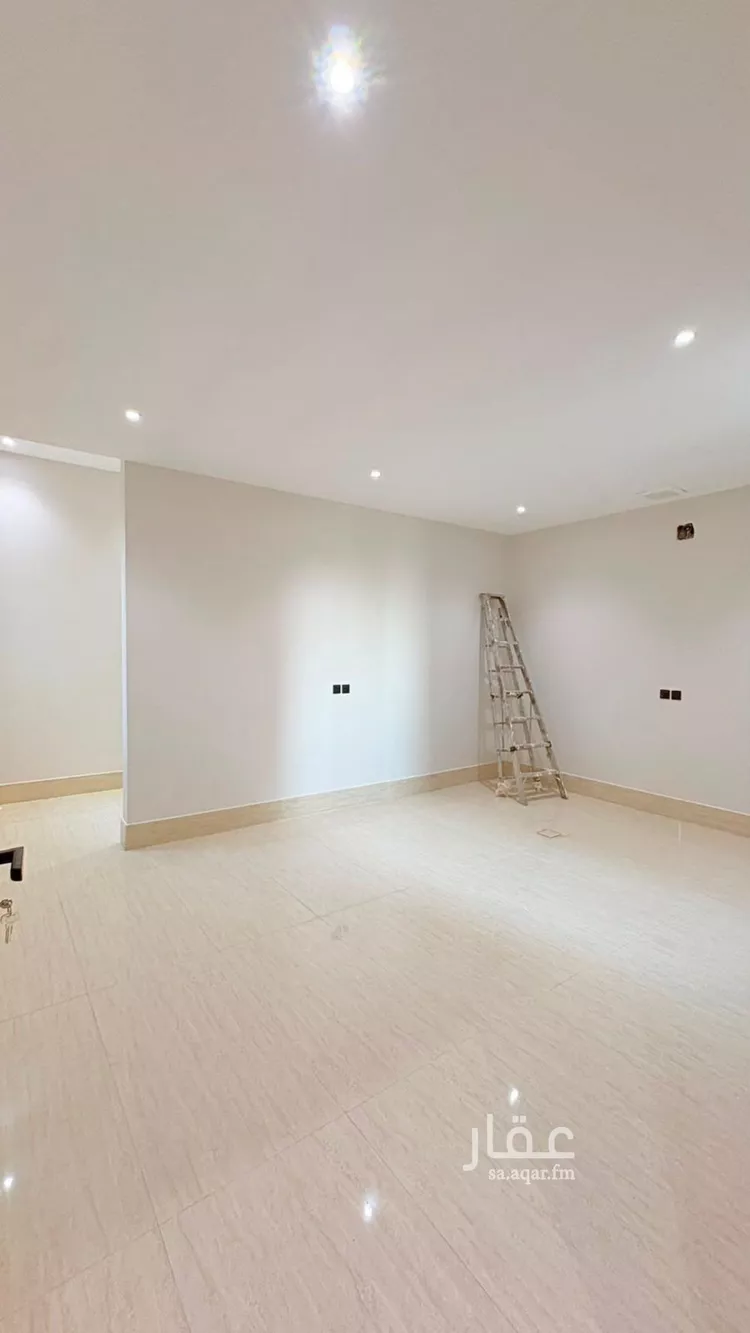 Villa for Sale in Riyadh Al Mahdiyah 11