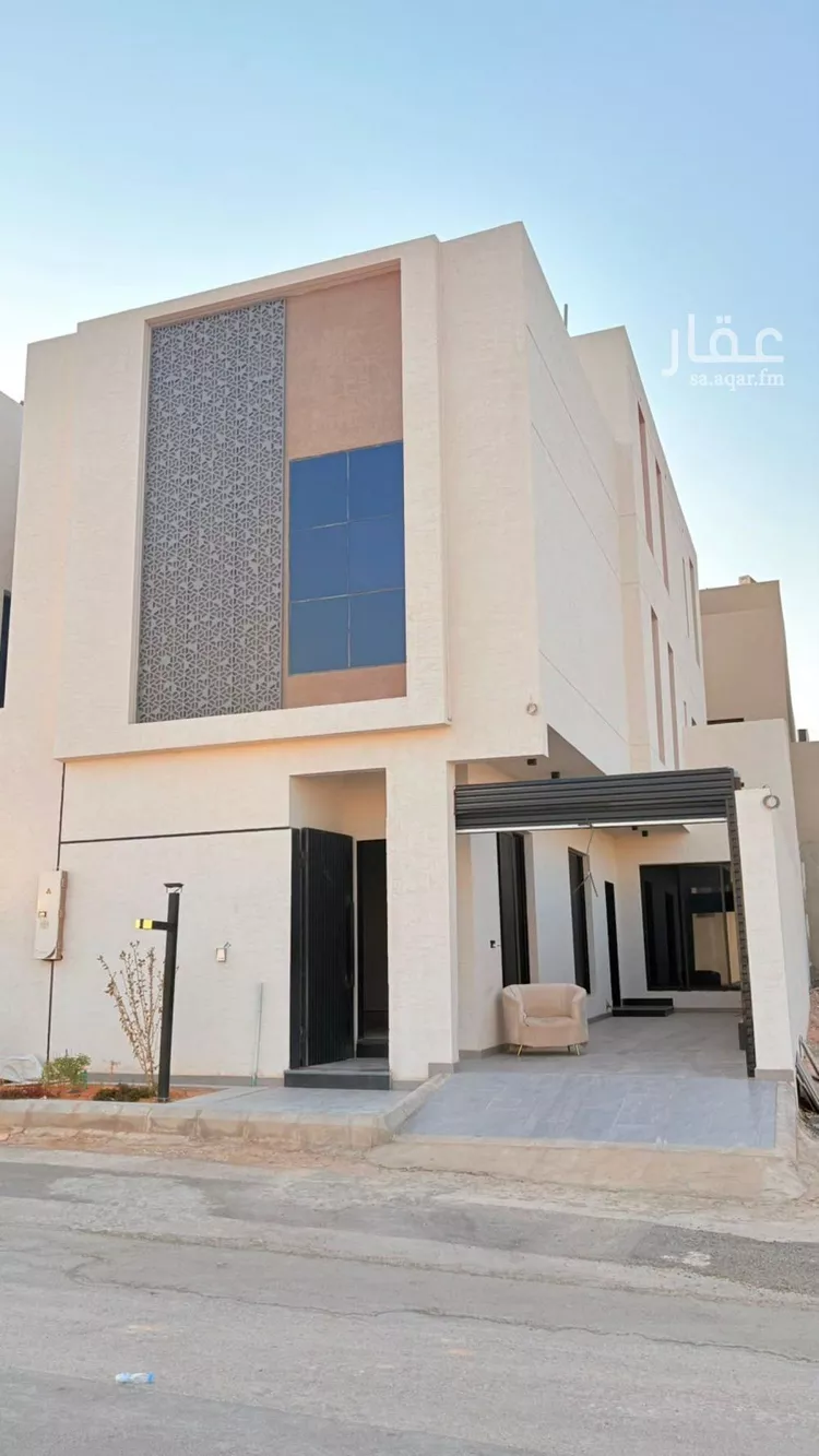 Villa for Sale in Riyadh Al Mahdiyah