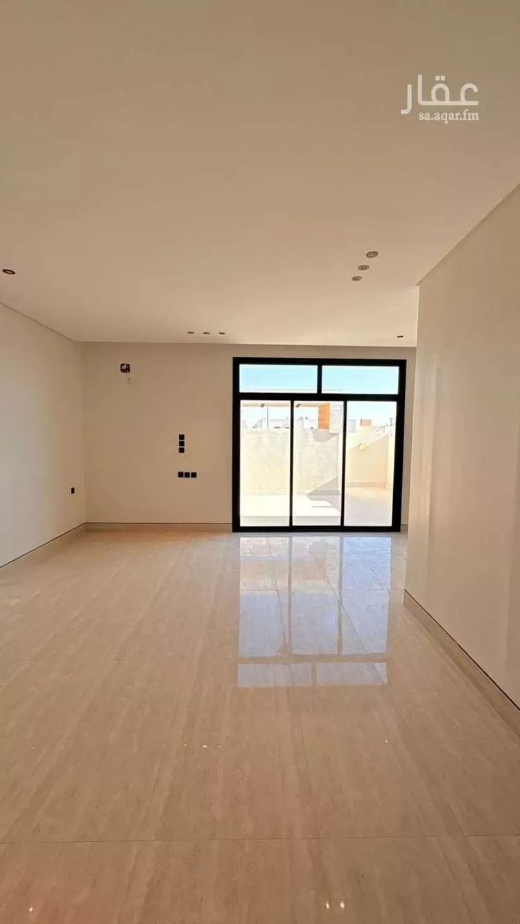 Villa for Sale in Riyadh Al Mahdiyah 9