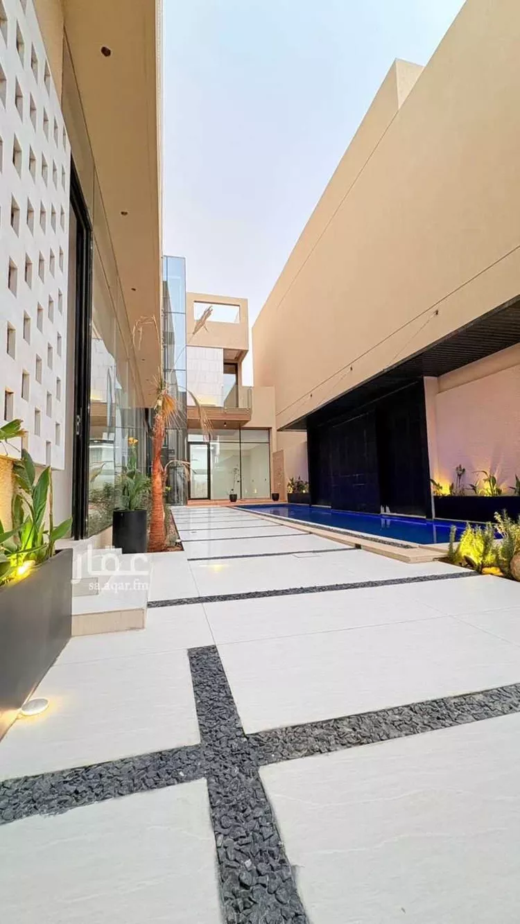 فيلا للبيع في شارع أحمد بن قطرب, حي المهدية, مدينة الرياض, منطقة الرياض صورة 3