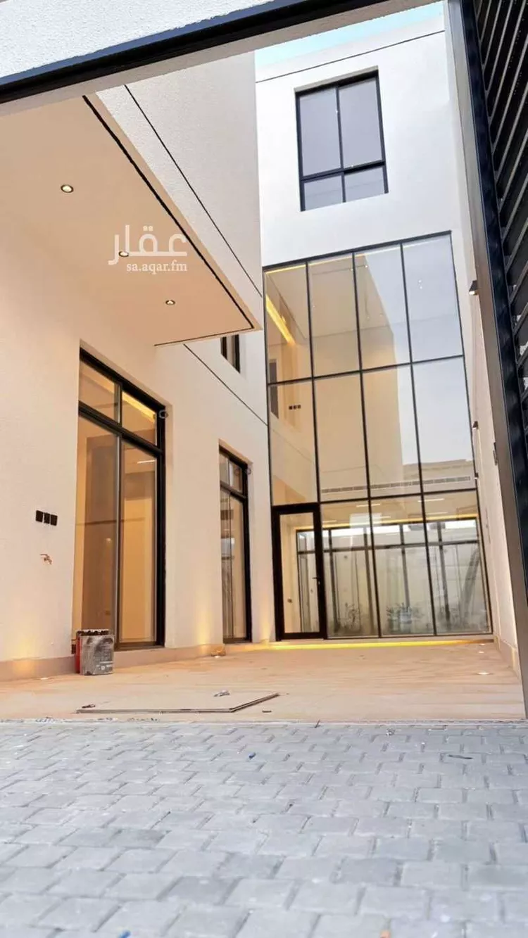 Villa for Sale in Riyadh Al Mahdiyah صورة 3