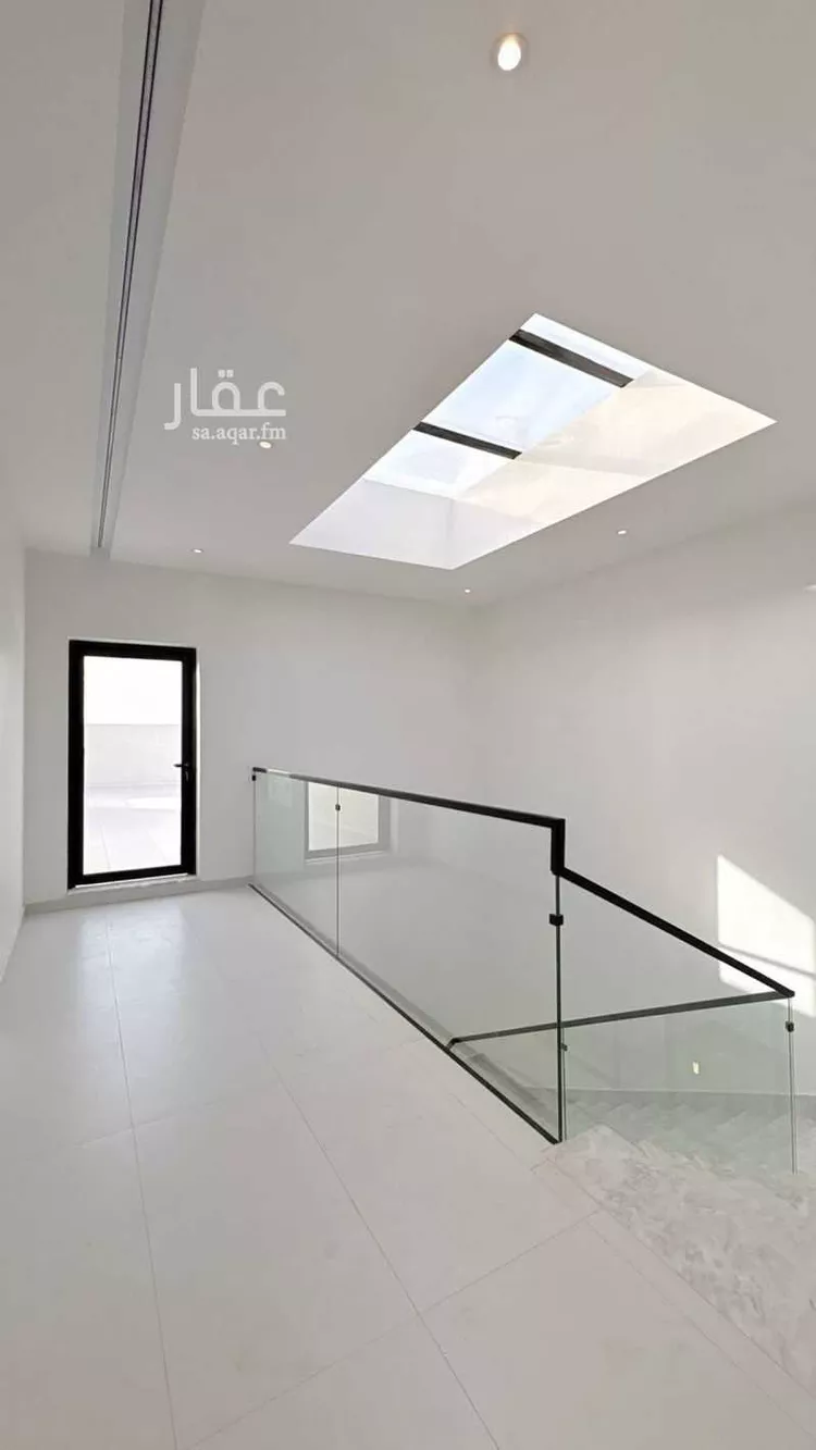 فيلا للبيع في شارع عبدالله بن حنبل, حي المهدية, مدينة الرياض, منطقة الرياض 14