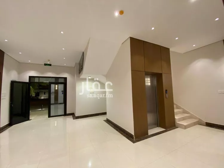 عمارة للبيع في شارع نور الدين أرسلان, حي المهدية, مدينة الرياض, منطقة الرياض 15