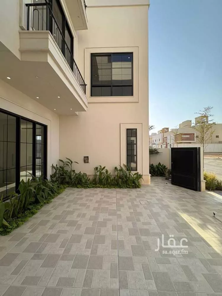 Villa for Sale in Riyadh Al Mahdiyah صورة 5