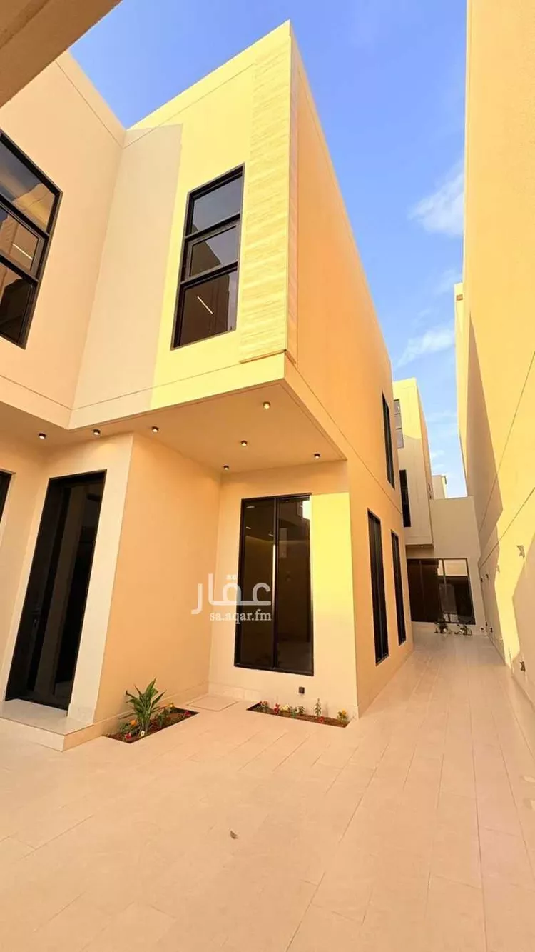 Villa for Sale in Riyadh Al Mahdiyah 9