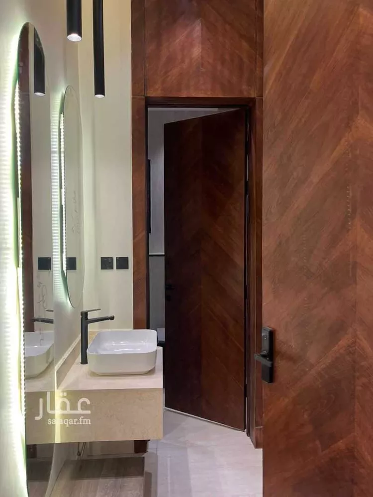 Apartment for Sale in Riyadh Al Mahdiyah 17