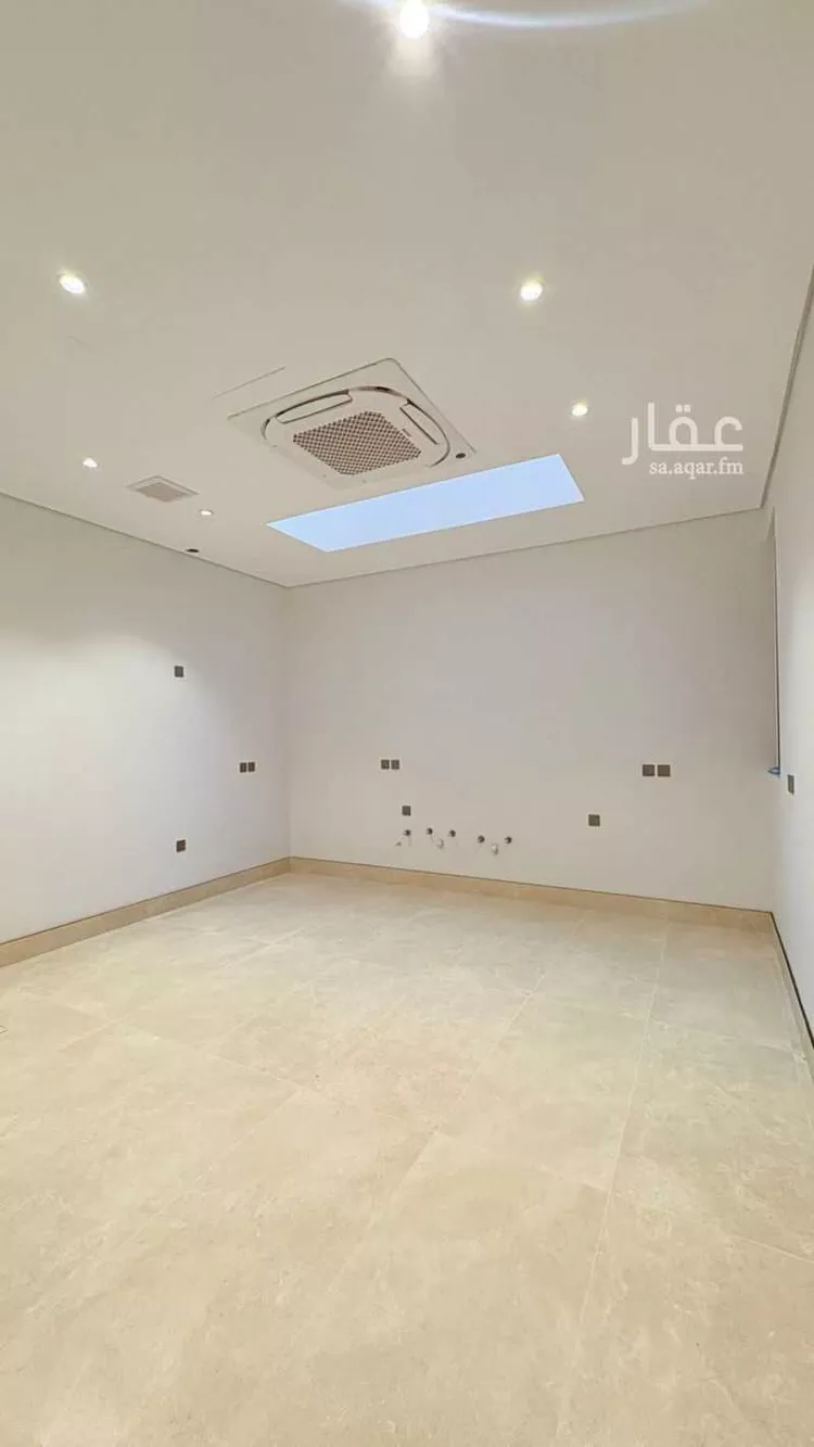 Villa for Sale in Riyadh Al Mahdiyah 19