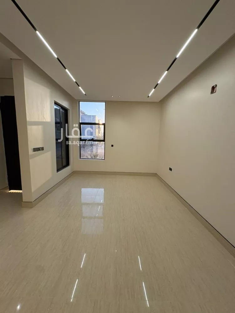 فيلا للبيع في شارع عثمان بن سليمان, حي المهدية, مدينة الرياض, منطقة الرياض صورة 4