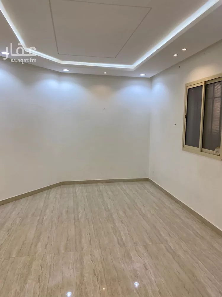 فيلا للبيع في شارع القاض بن العربي, حي المهدية, مدينة الرياض, منطقة الرياض 6