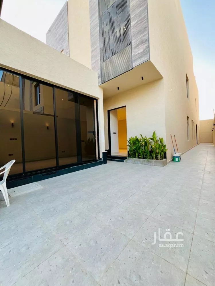 دور للبيع في شارع البحر الاسود, حي الجنادرية, مدينة الرياض, منطقة الرياض صورة 2