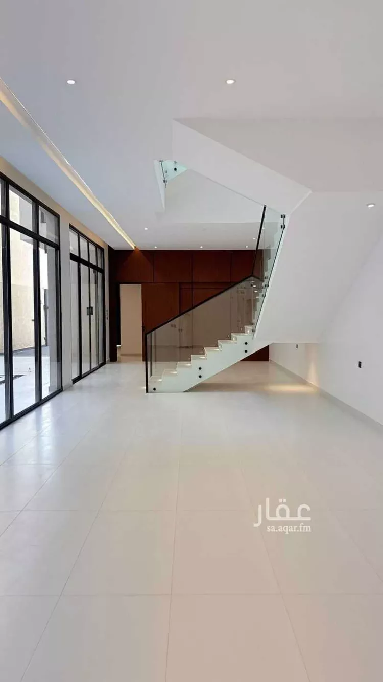فيلا للبيع في شارع عبدالله بن حنبل, حي المهدية, مدينة الرياض, منطقة الرياض 6