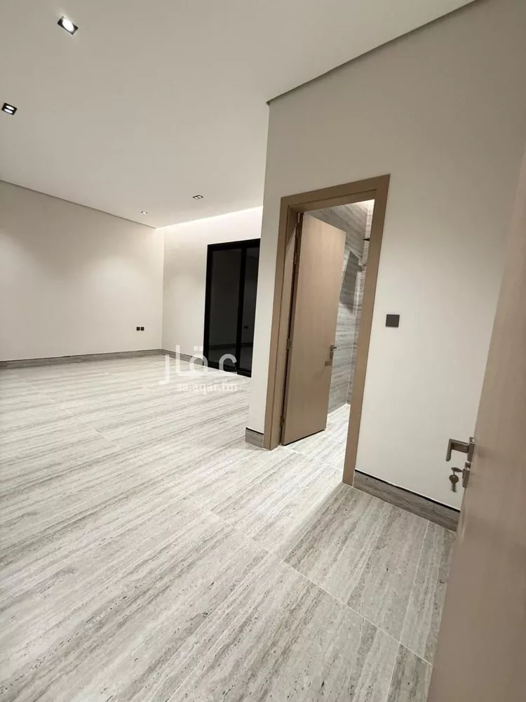 دور للبيع في شارع طريق الامير سعود بن محمد بن مقرن الفرعي, حي قرطبة, مدينة الرياض, منطقة الرياض صورة 4