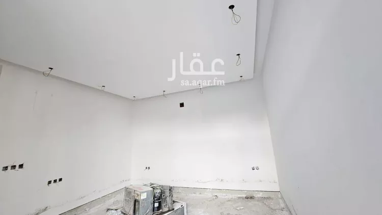 Floor for Sale in Riyadh King Faisal