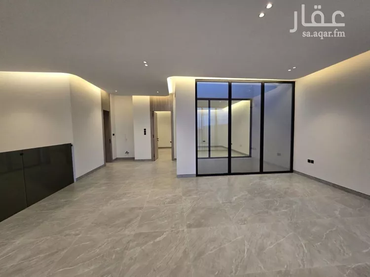 فيلا للبيع في شارع 15 , حي النرجس, مدينة الرياض, منطقة الرياض صورة 2