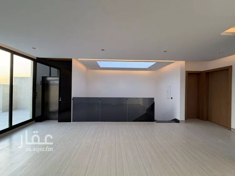 فيلا للبيع في شارع مساعد بن أحمد السديري, حي العارض, مدينة الرياض, منطقة الرياض صورة 5