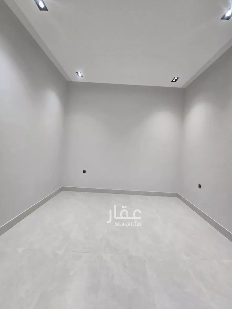 Floor for Sale in Riyadh Ghirnatah صورة 4