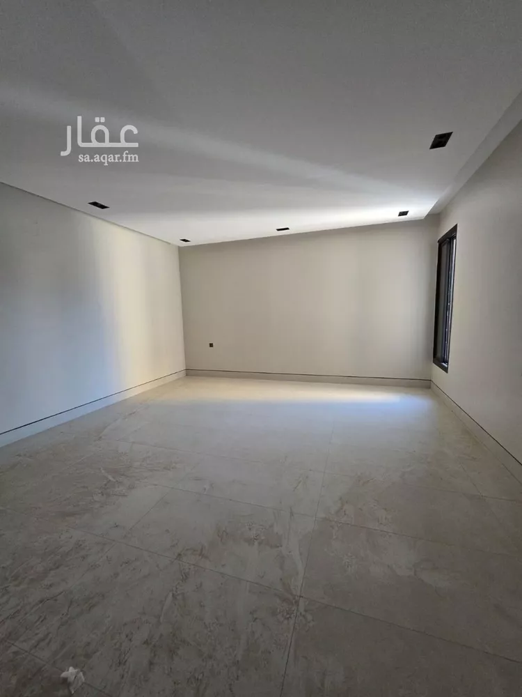 دور للبيع في شارع العطوف, حي إشبيلية, مدينة الرياض, منطقة الرياض 7