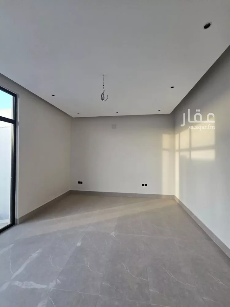 فيلا للبيع في شارع عمر السمرقندي, حي الخليج, مدينة الرياض, منطقة الرياض صورة 3