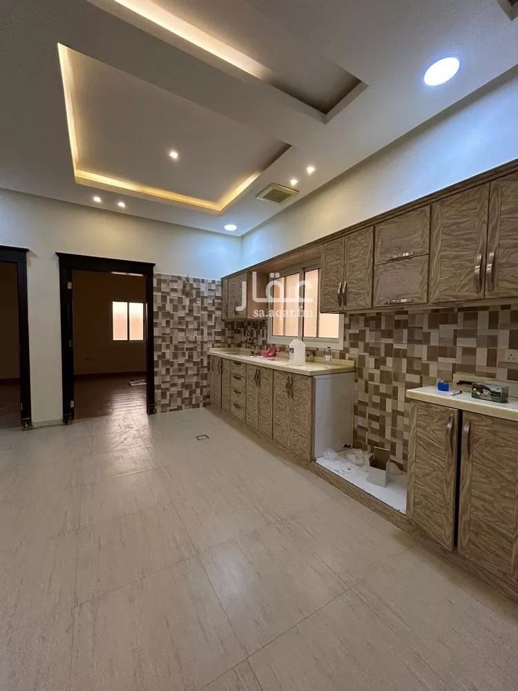 شقة للإيجار في شارع ابن عثيمين, حي القيروان, مدينة الرياض, منطقة الرياض صورة 2