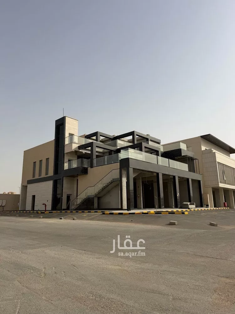 مكتب تجاري للإيجار في شارع الأمير خالد بن بندر بن عبدالعزيز, حي العارض, مدينة الرياض, منطقة الرياض صورة 2