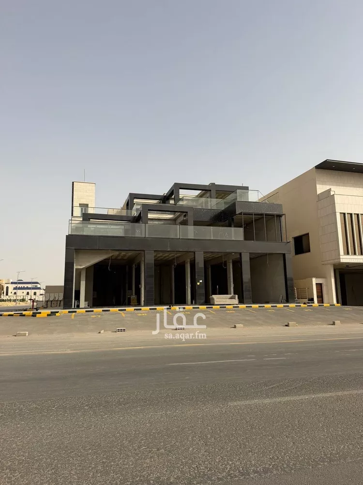 Shop for Rent in Riyadh Al Arid صورة 3