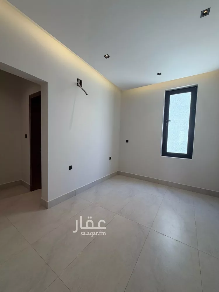 فيلا للبيع في شارع أبي عروة, حي المهدية, مدينة الرياض, منطقة الرياض 11