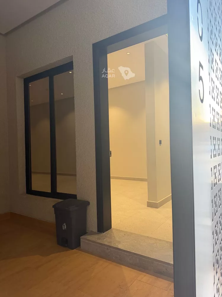 فيلا للإيجار في شارع ابن عبدالغافر النيسابوري, حي العارض, مدينة الرياض, منطقة الرياض صورة 3