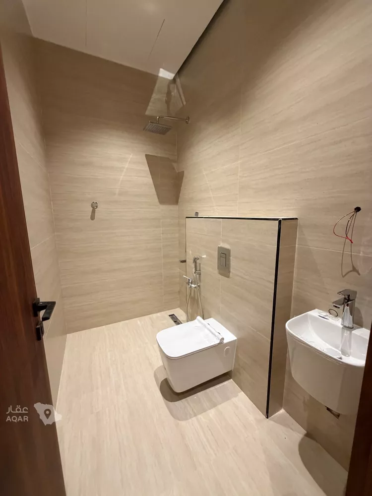Villa for Sale in Riyadh Al Arid 24