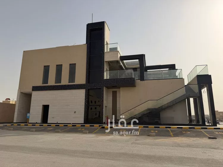 Commercial Office for Rent in Riyadh Al Arid صورة 3