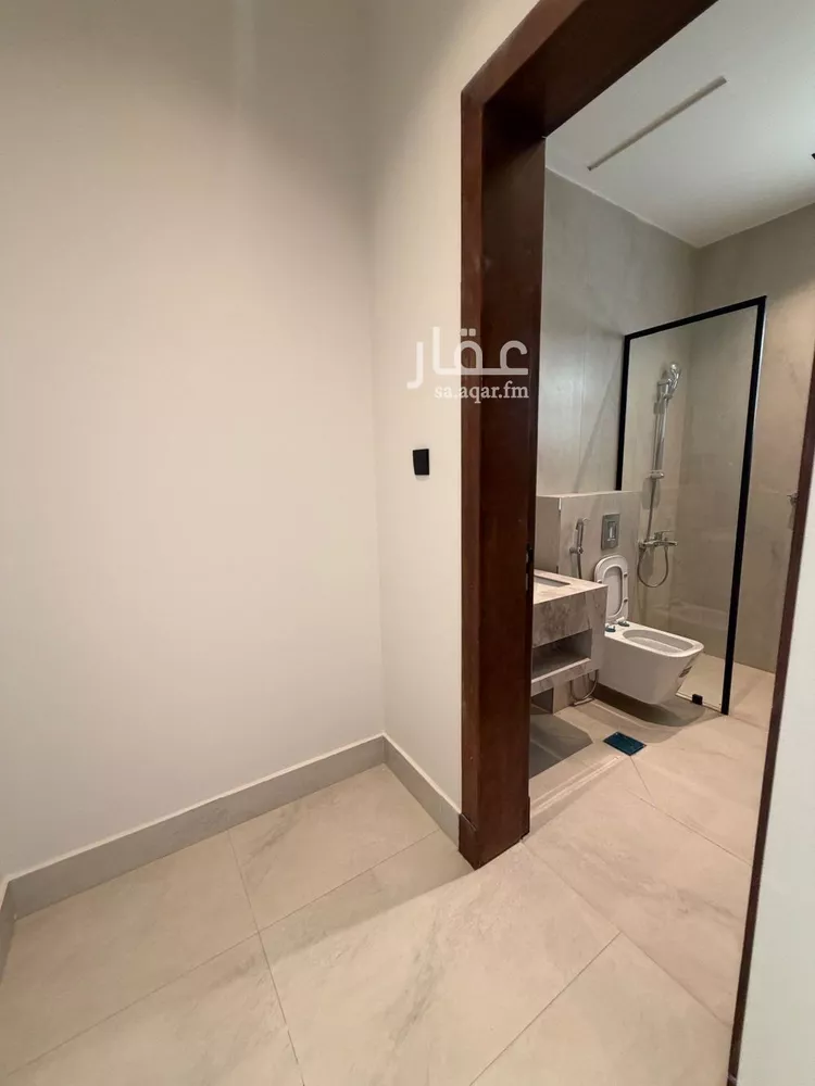 فيلا للبيع في شارع أبي عروة, حي المهدية, مدينة الرياض, منطقة الرياض 12