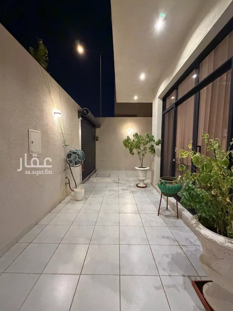 فيلا للبيع في شارع علي الاسفراييني, حي العارض, مدينة الرياض, منطقة الرياض صورة 2
