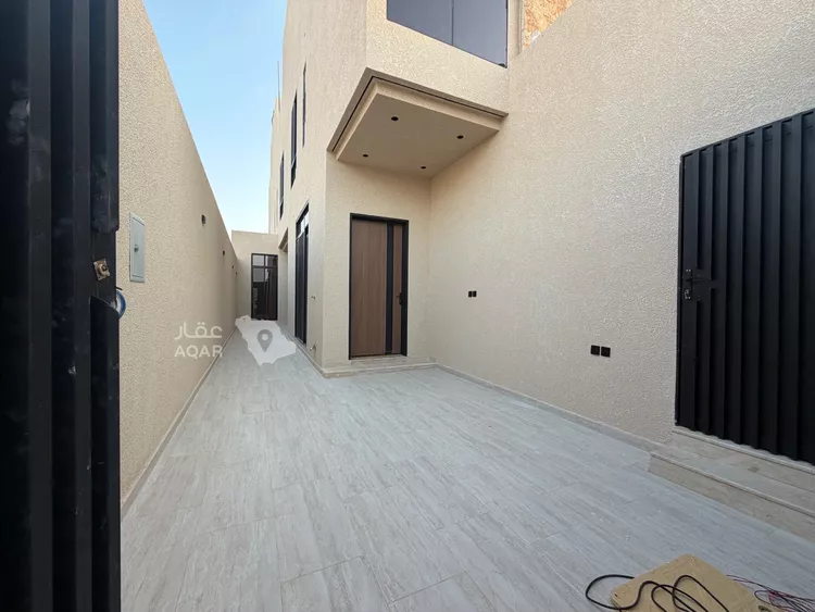 Villa for Sale in Riyadh Al Arid 2