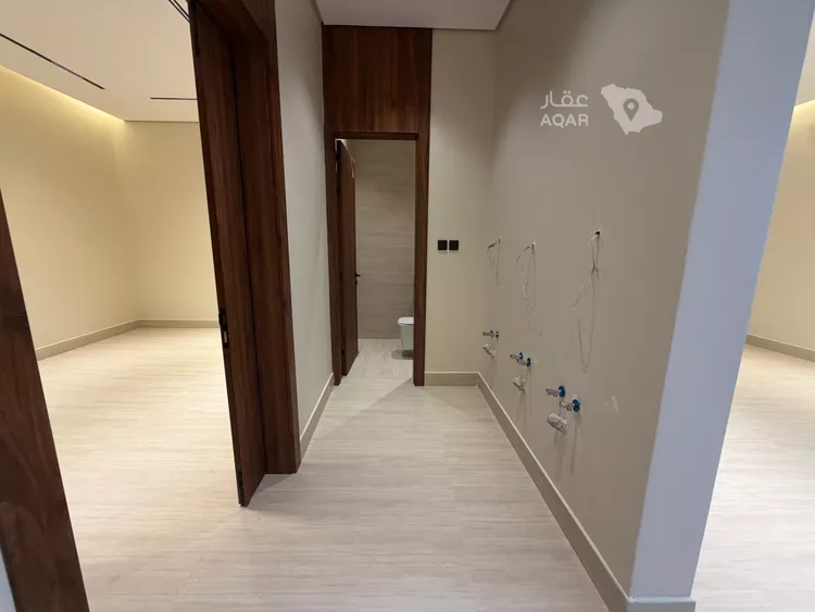 Villa for Sale in Riyadh Al Arid 5