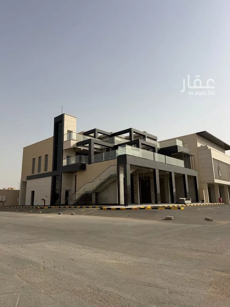 Commercial Office for Rent in Riyadh Al Arid صورة 2