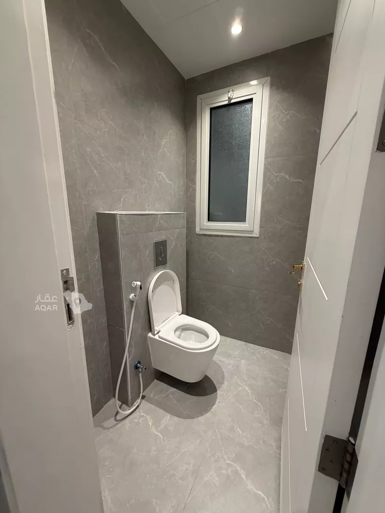 Apartment for Rent in Riyadh Al Arid 9