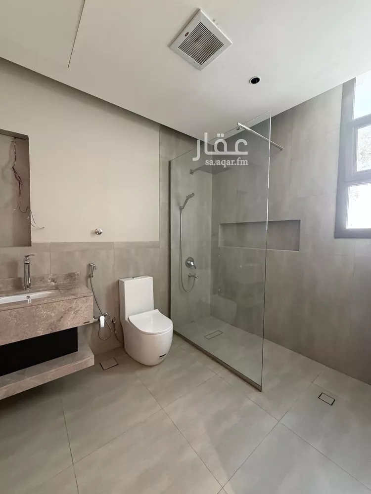 فيلا للإيجار في شارع الحمر, حي العارض, مدينة الرياض, منطقة الرياض 17