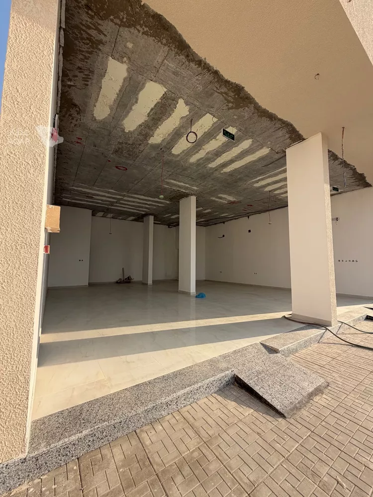 Shop for Rent in Riyadh Al Qirawan 7