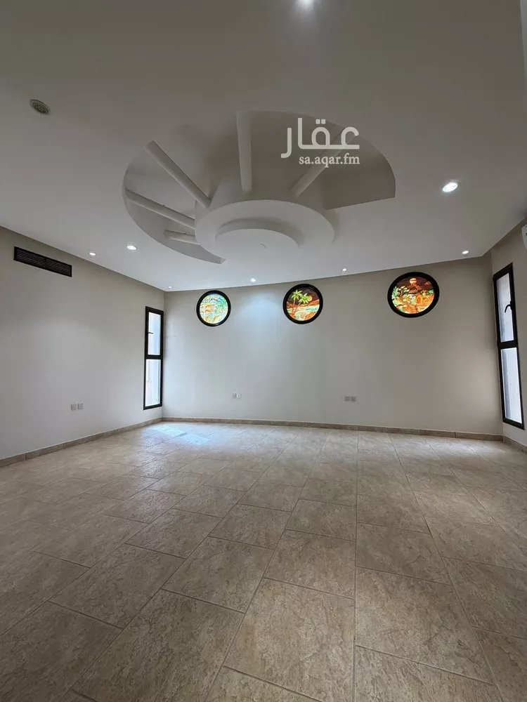 فيلا للإيجار في شارع شكيب أرسلان, حي حطين, مدينة الرياض, منطقة الرياض 11