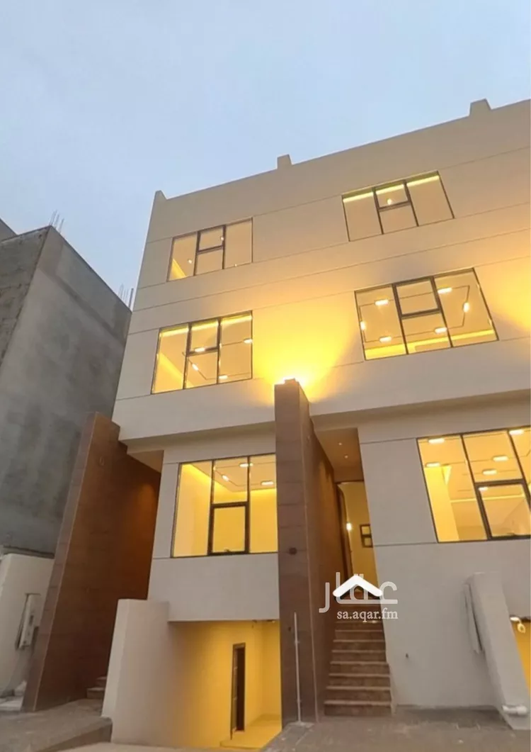 فيلا للبيع في شارع أبي عروة, حي المهدية, مدينة الرياض, منطقة الرياض