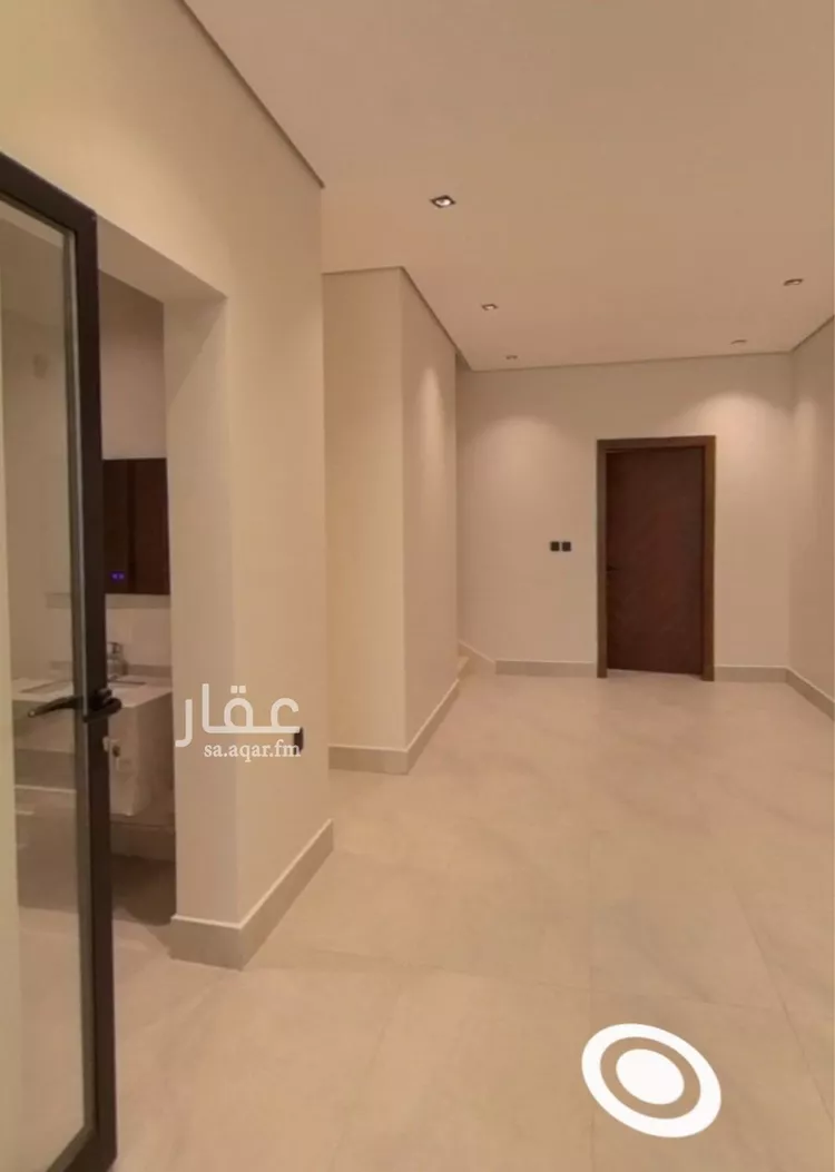 فيلا للبيع في شارع أبي عروة, حي المهدية, مدينة الرياض, منطقة الرياض صورة 3