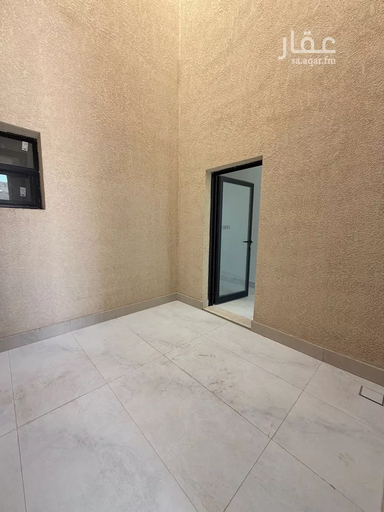 فيلا للبيع في شارع أبي عروة, حي المهدية, مدينة الرياض, منطقة الرياض صورة 2