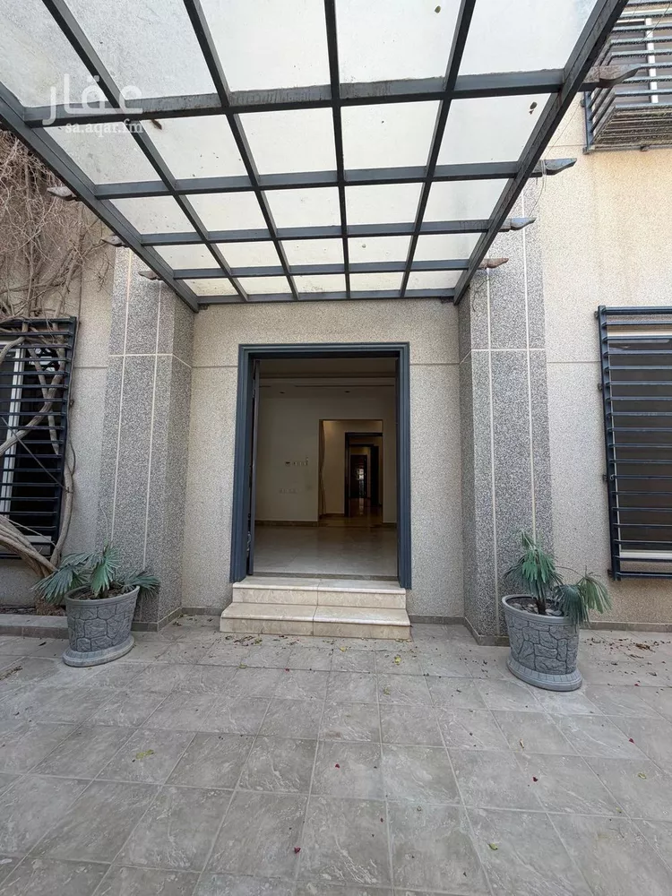 فيلا للبيع في شارع عبدالعزيز بن عبدالمنعم, حي حطين, مدينة الرياض, منطقة الرياض صورة 2