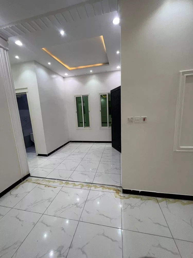 فيلا للإيجار في شارع غياث ابن فارس, حي الرمال, مدينة الرياض, منطقة الرياض 12