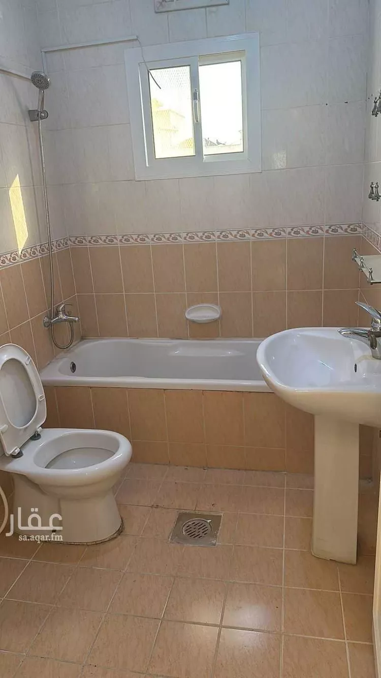شقة للإيجار في شارع القائد, حي العزيزية, مدينة جدة, منطقة مكة المكرمة صورة 2