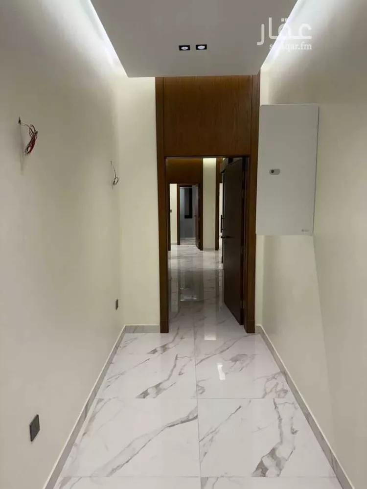 Building for Rent in Jeddah Al Sharafiyah صورة 3