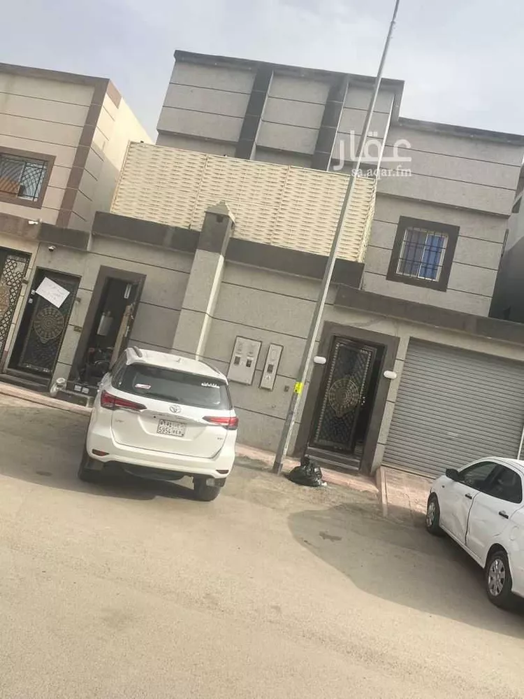 فيلا للبيع في شارع ابن أحمد اللخمي ، حي الرمال ، الرياض ، منطقة الرياض